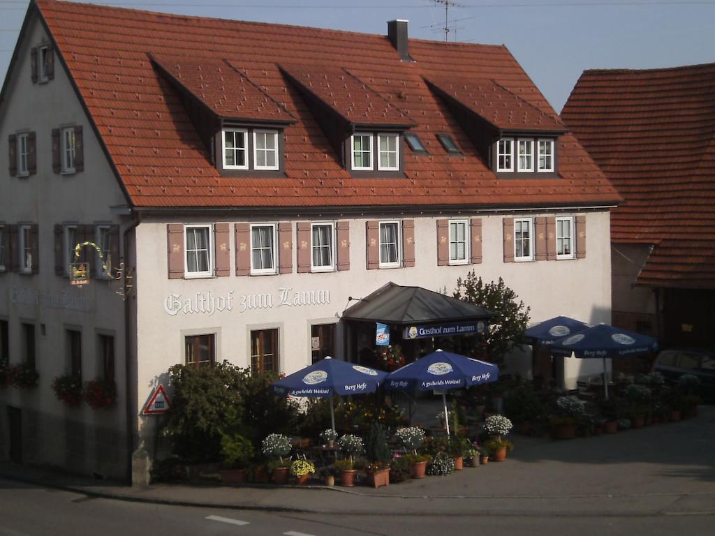 Gomadingen Gasthof Zum Lamm מראה חיצוני תמונה